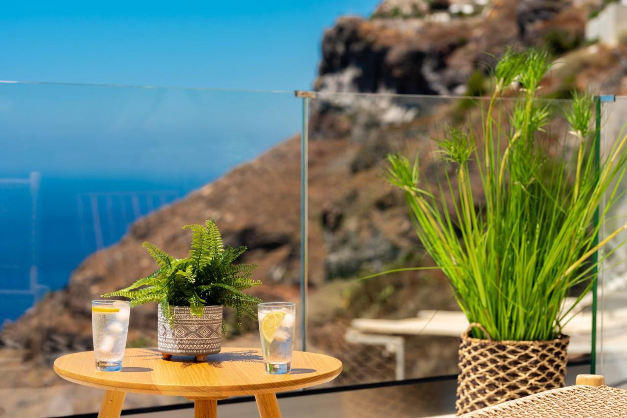 Daydream Luxury Suites Fíra Kültér fotó