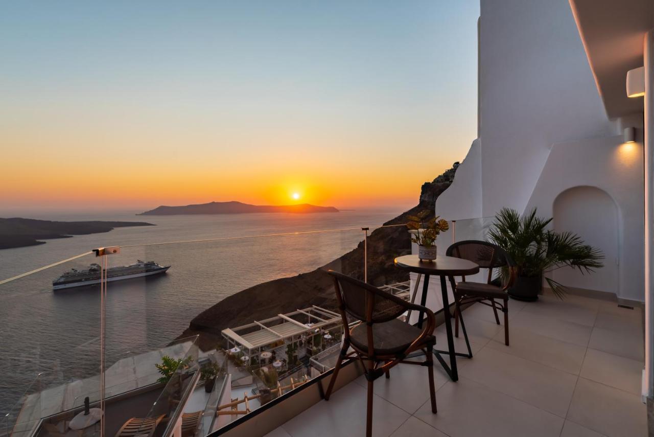 Daydream Luxury Suites Fíra Kültér fotó